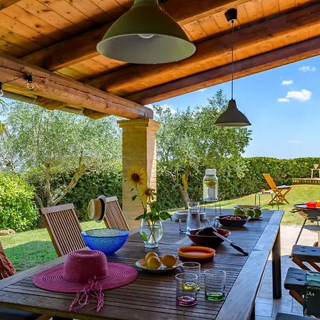 בית נופש Casa Felicita- Marche Ferienhaeuser By Interhome